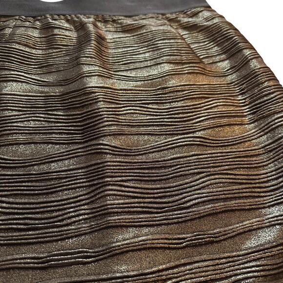 Alfani Pencil Skirt Womens 14 Black Gold foil Shimmer Textured Knee Length - Picture 2 of 10